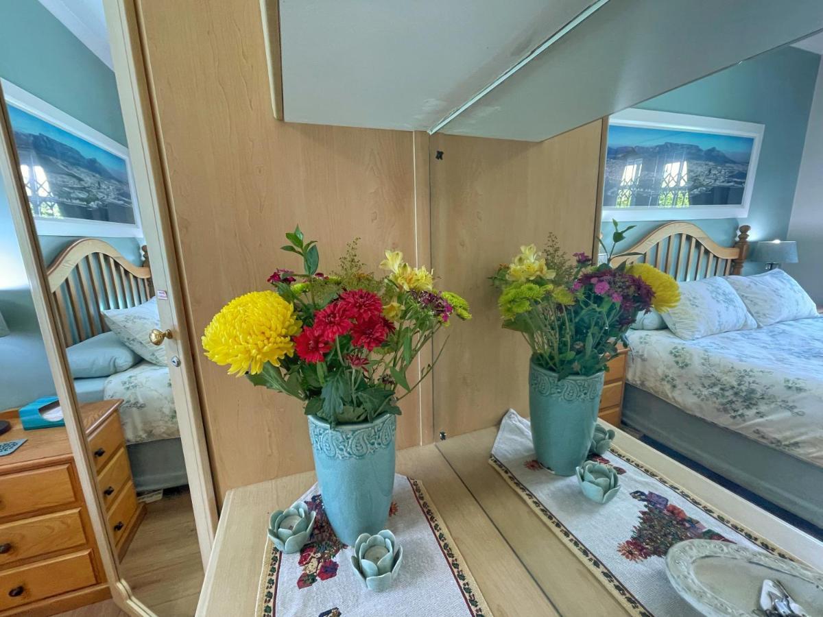 Lemon Tree Cottage Едгемейд Екстер'єр фото